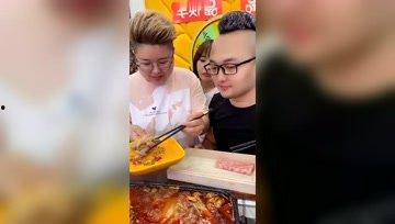 娱乐吃瓜酱叔叔,揭秘娱乐圈那些不为人知的幕后故事